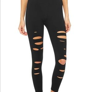 Alo yoga 7/8 high waisted ripped warrior legging
